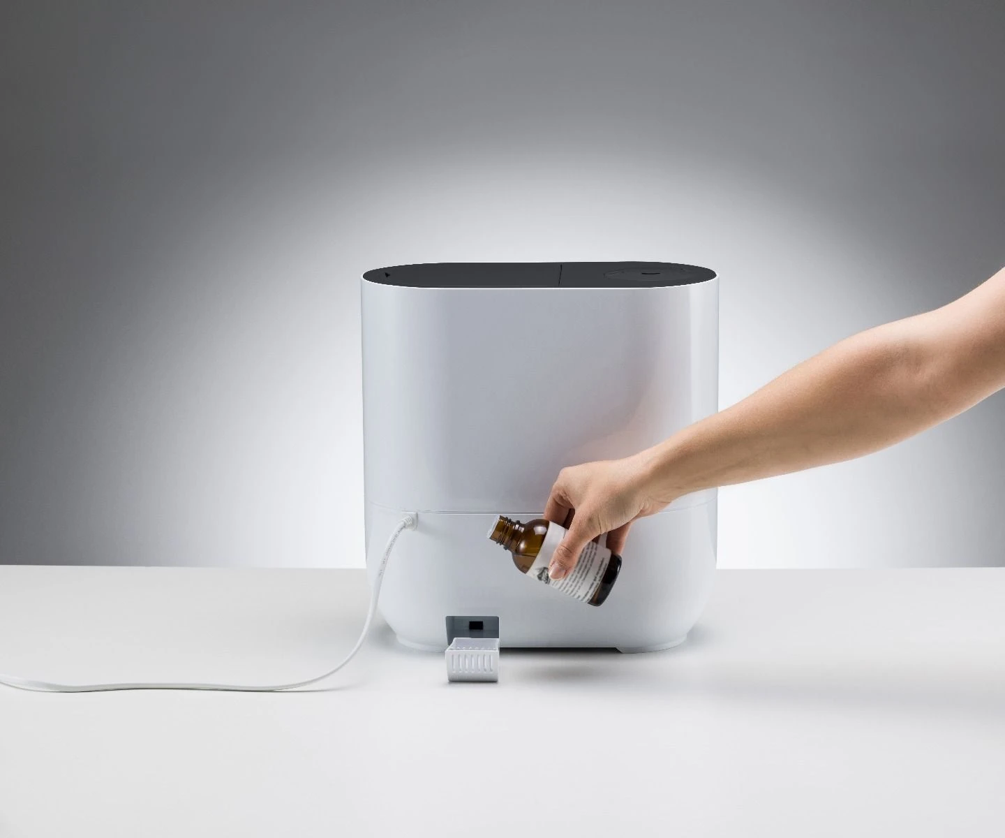 Boneco U350 Ultrasonic Warm & Cool Mist Digital Humidifier, Top-Fill 9 Boneco U350 Ultrasonic Warm & Cool Mist Digital Humidifier, Top-Fill - Image 7